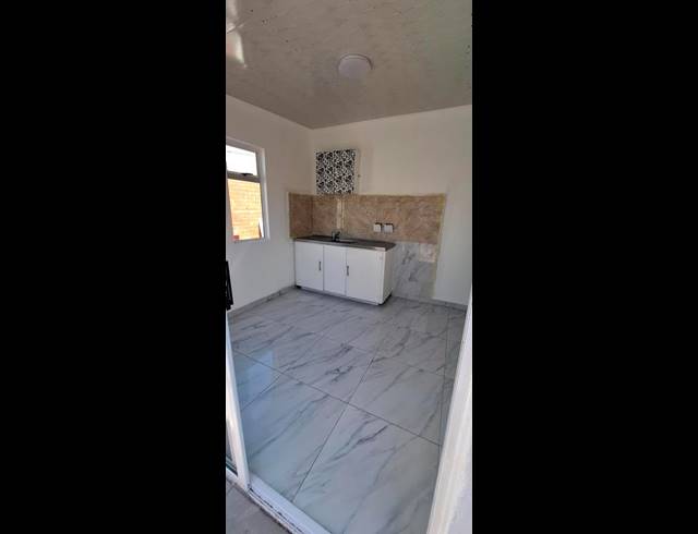 1 BEDROOM PROPERTY TO RENT IN RUYTERWACHT